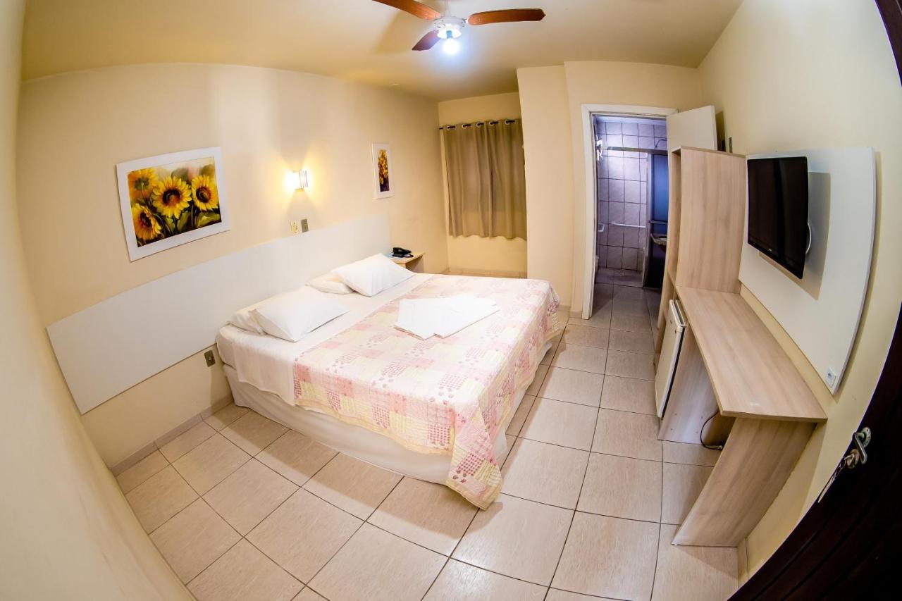 Hotel Mares Do Sul Tramandaí Esterno foto